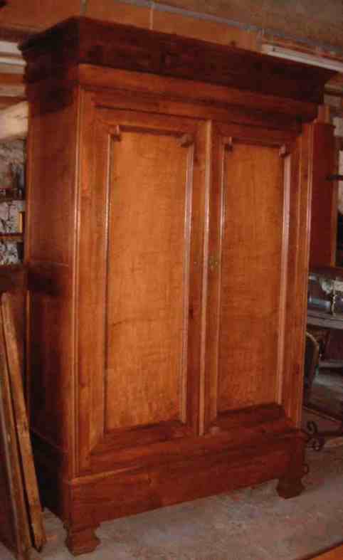 Armoire L-Ph_WEB.jpg (15658 octets)